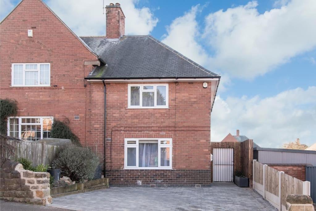 City Home From Home - Peaceful, Cosy & Modern 2Bed House Nottingham Eksteriør billede