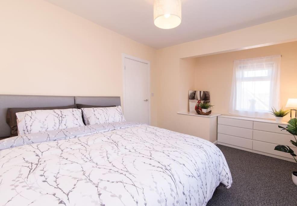 City Home From Home - Peaceful, Cosy & Modern 2Bed House Nottingham Eksteriør billede